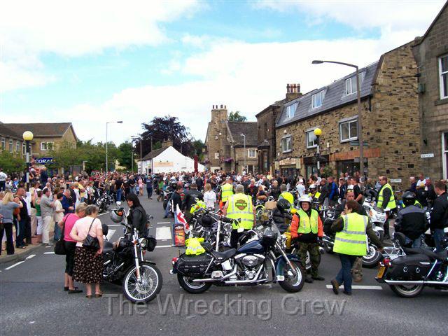 Baildon 2007 Angie - Paul - Mikaela (207).JPG
